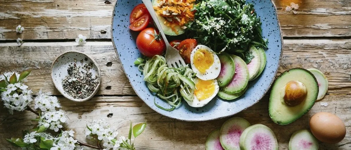 Een koolhydraatarm dieet: Een complete handleiding, stappenplan en weekmenu